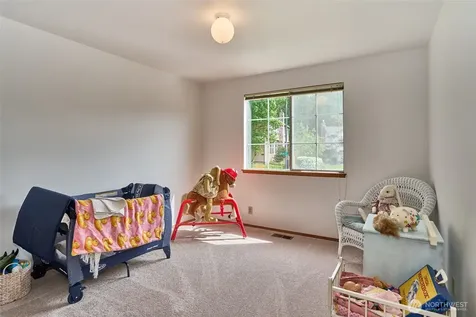 1404 S 290th Place Federal Way WA 98003