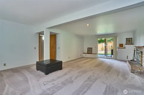 1404 S 290th Place Federal Way WA 98003