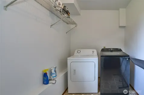 1404 S 290th Place Federal Way WA 98003