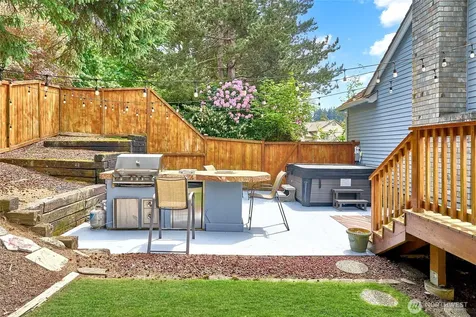 1404 S 290th Place Federal Way WA 98003