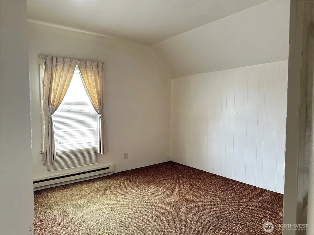 2428 Pacific Avenue Hoquiam WA 98550