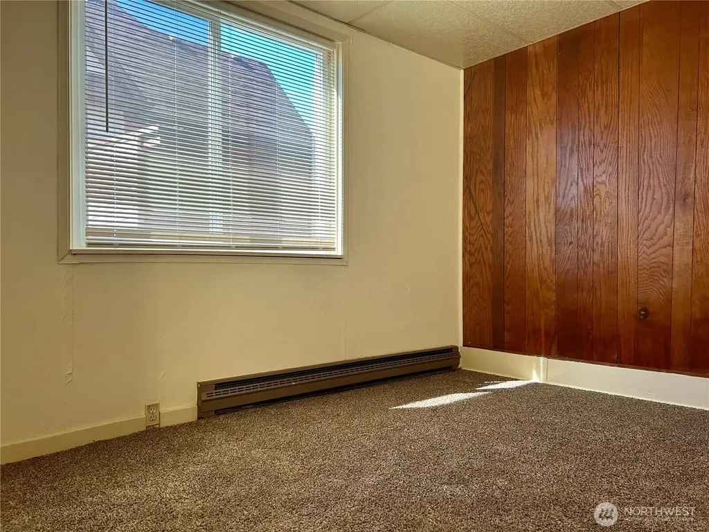 2428 Pacific Avenue Hoquiam WA 98550