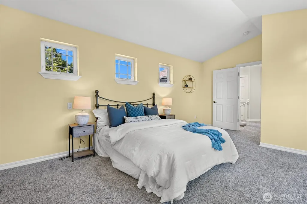 1608 Valhalla Street Bellingham WA 98226