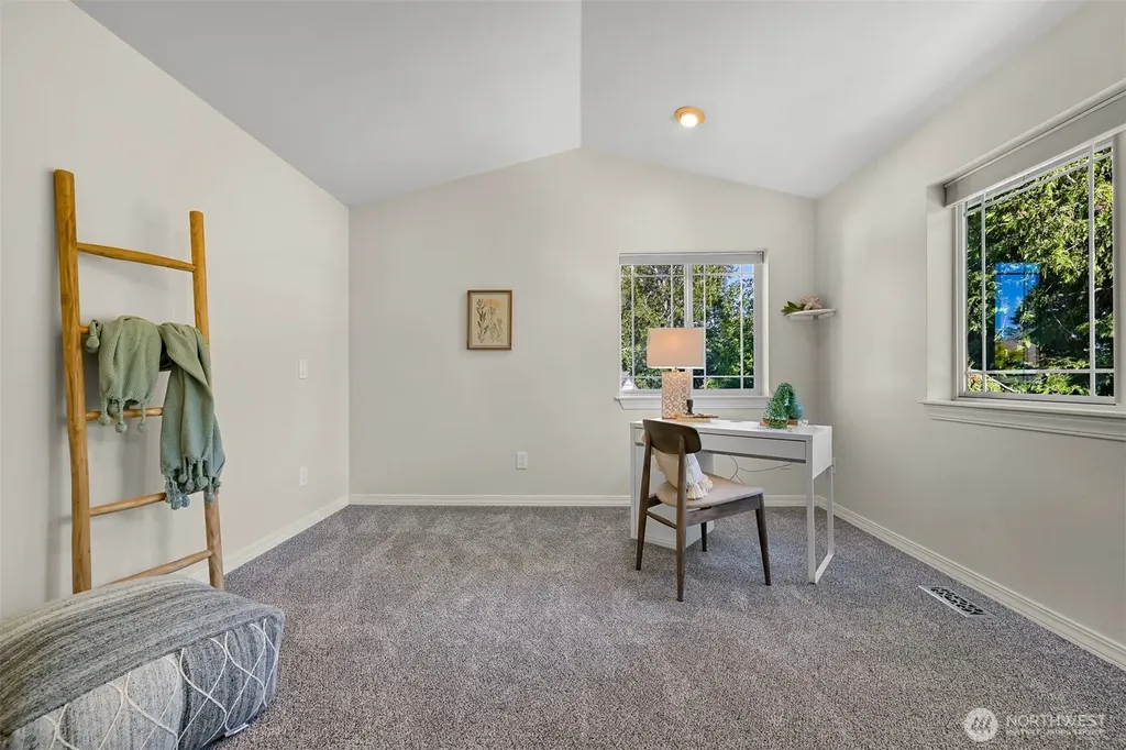 1608 Valhalla Street Bellingham WA 98226