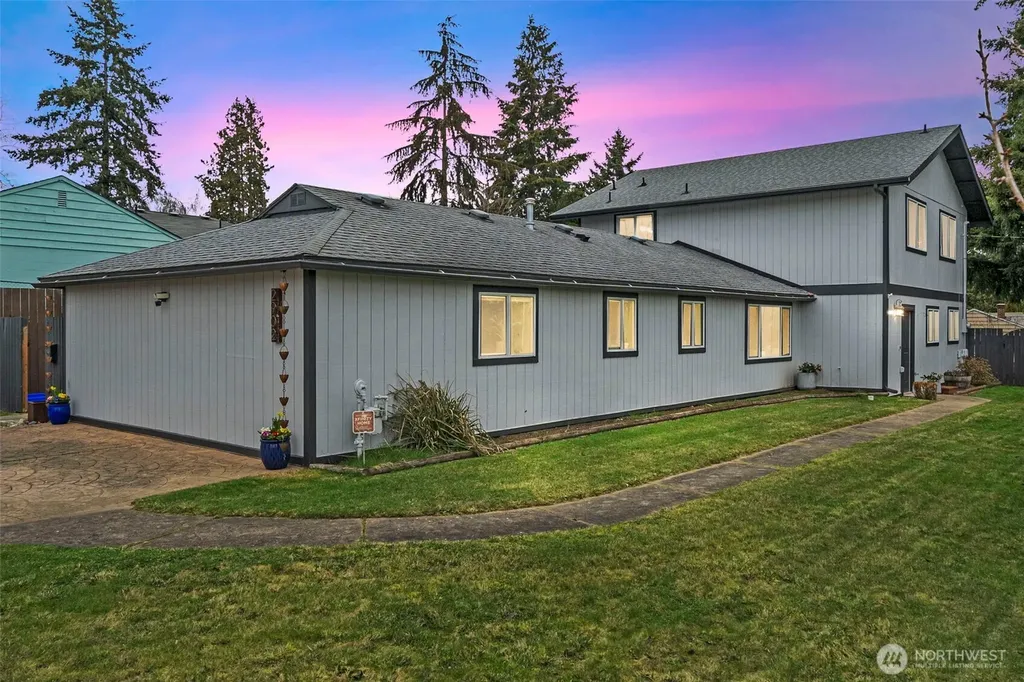 2902 N Orchard Tacoma WA 98407