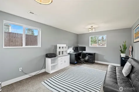 2902 N Orchard Tacoma WA 98407
