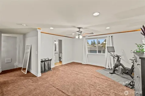 2902 N Orchard Tacoma WA 98407