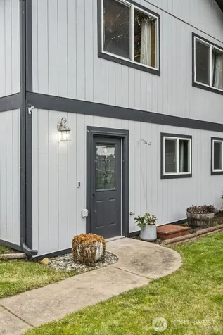 2902 N Orchard Tacoma WA 98407