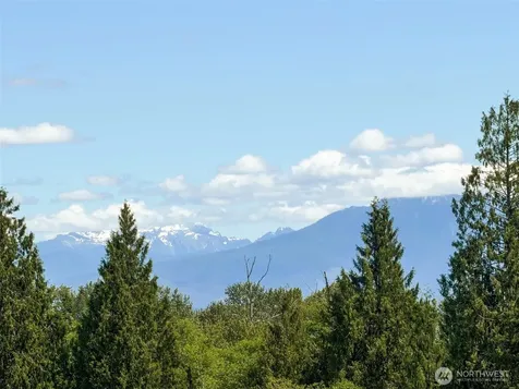 7526 150th Street SE Snohomish WA 98296
