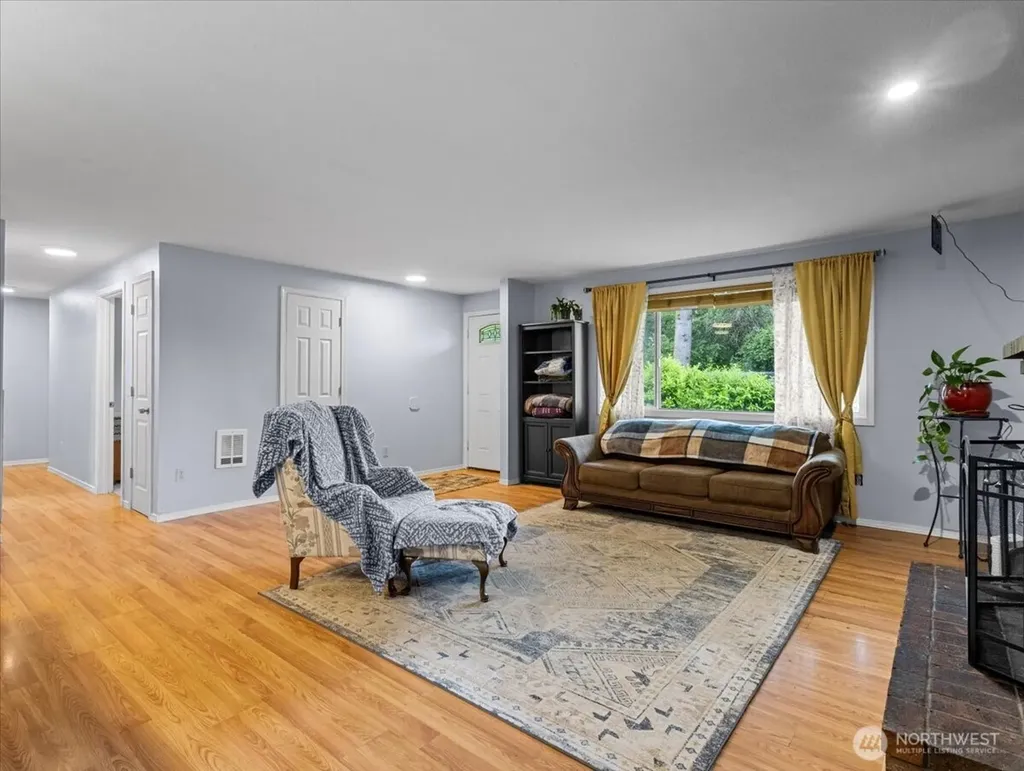 15600 NE 18th Street Vancouver WA 98684