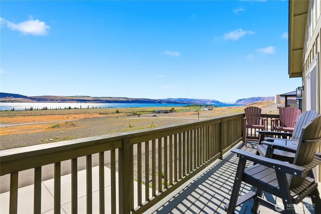 171 Bridgeview Drive Vantage WA 98950