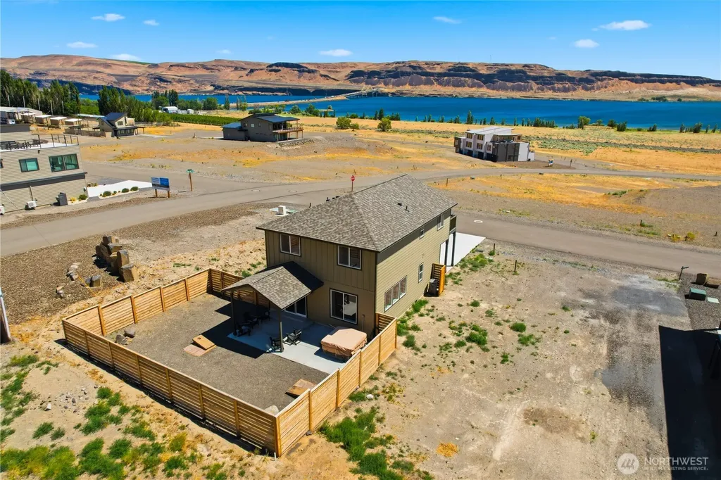171 Bridgeview Drive Vantage WA 98950