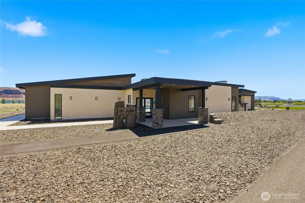 171 Bridgeview Drive Vantage WA 98950