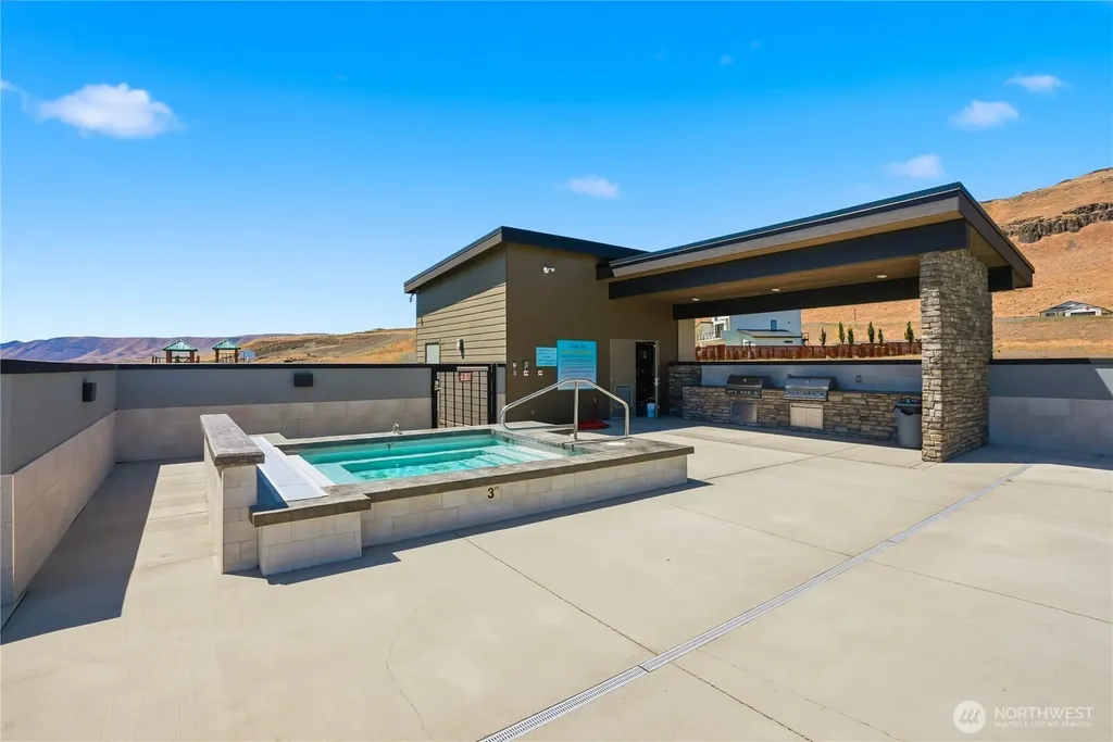 171 Bridgeview Drive Vantage WA 98950