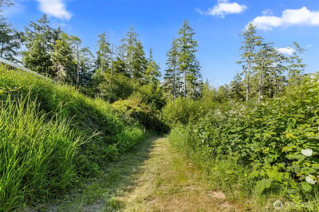22312 Sandridge Road Ocean Park WA 98664