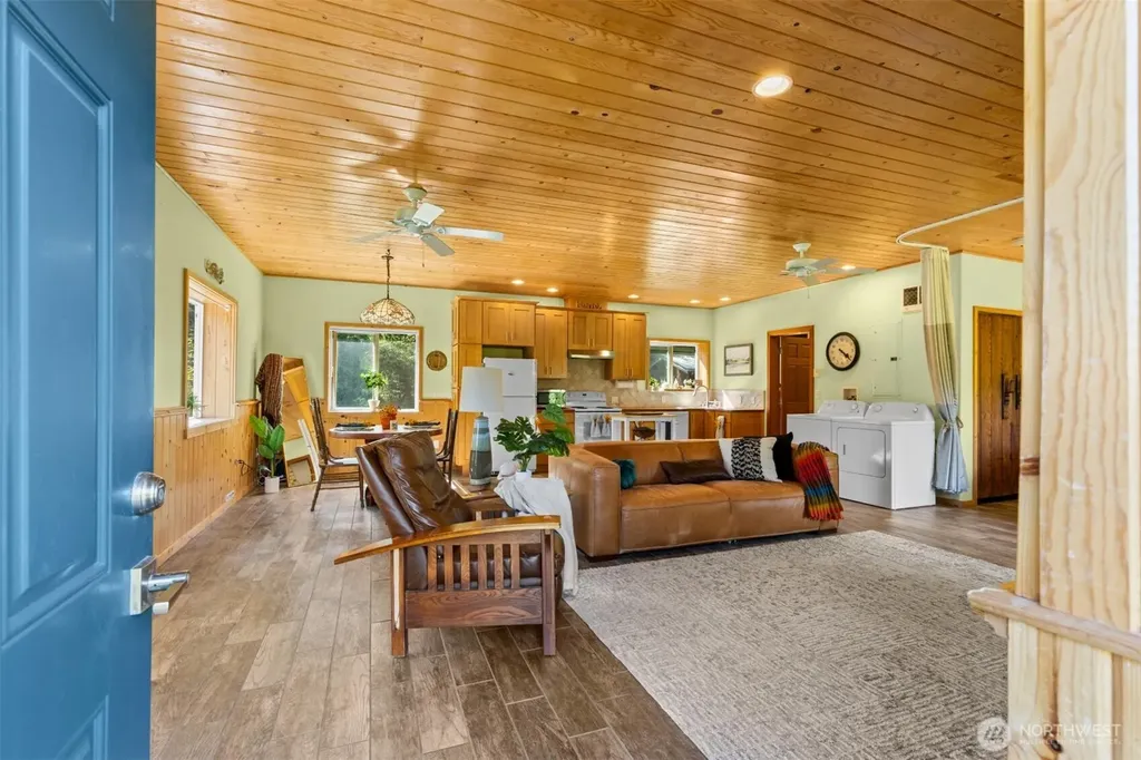 22312 Sandridge Road Ocean Park WA 98664