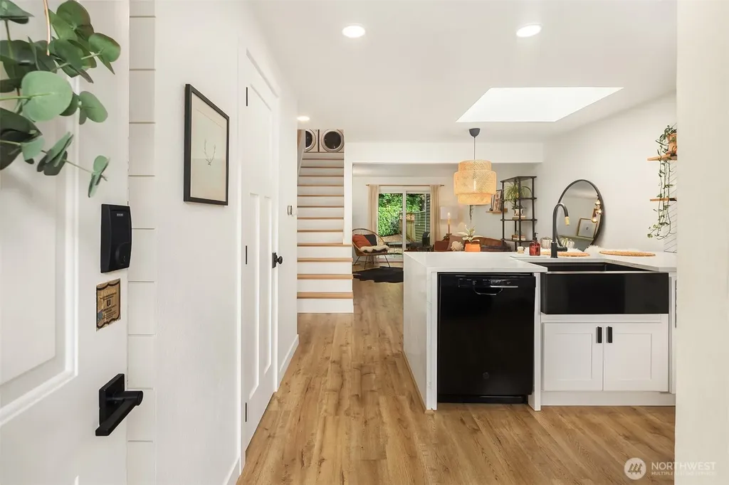 13146 113th Place NE Kirkland WA 98034