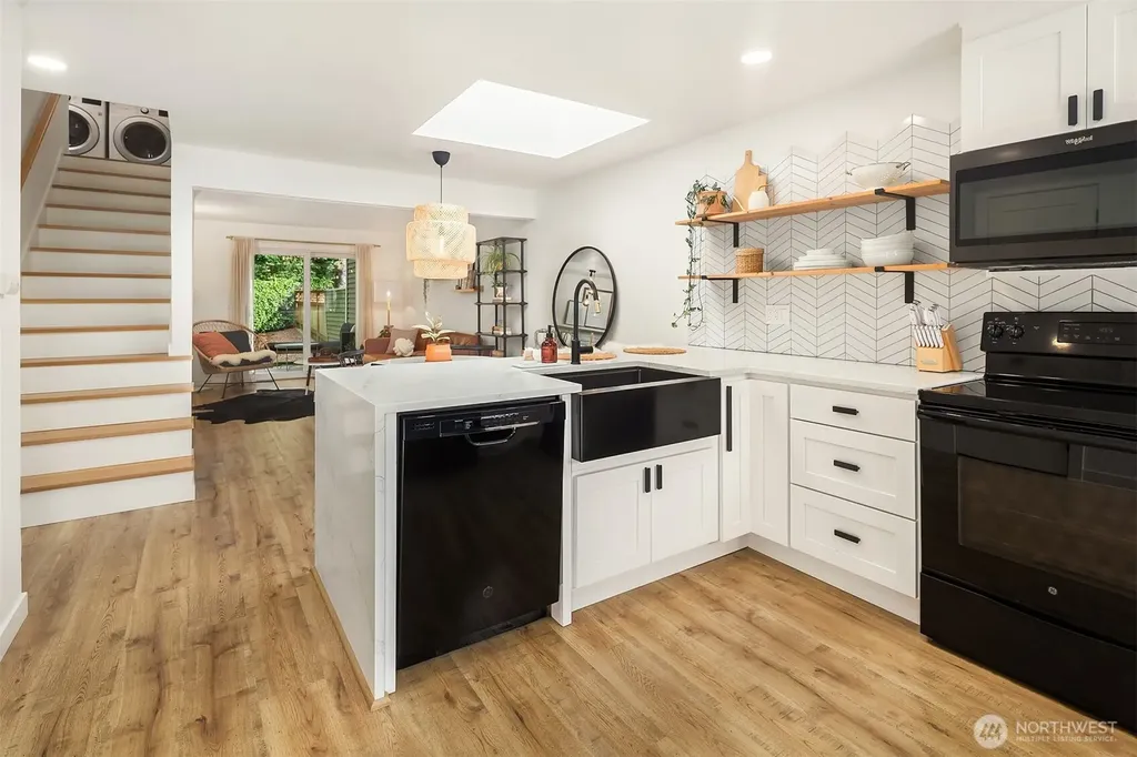 13146 113th Place NE Kirkland WA 98034