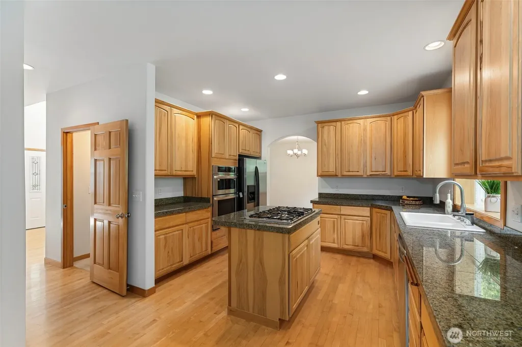 19144 Clear Creek Road NW Poulsbo WA 98370