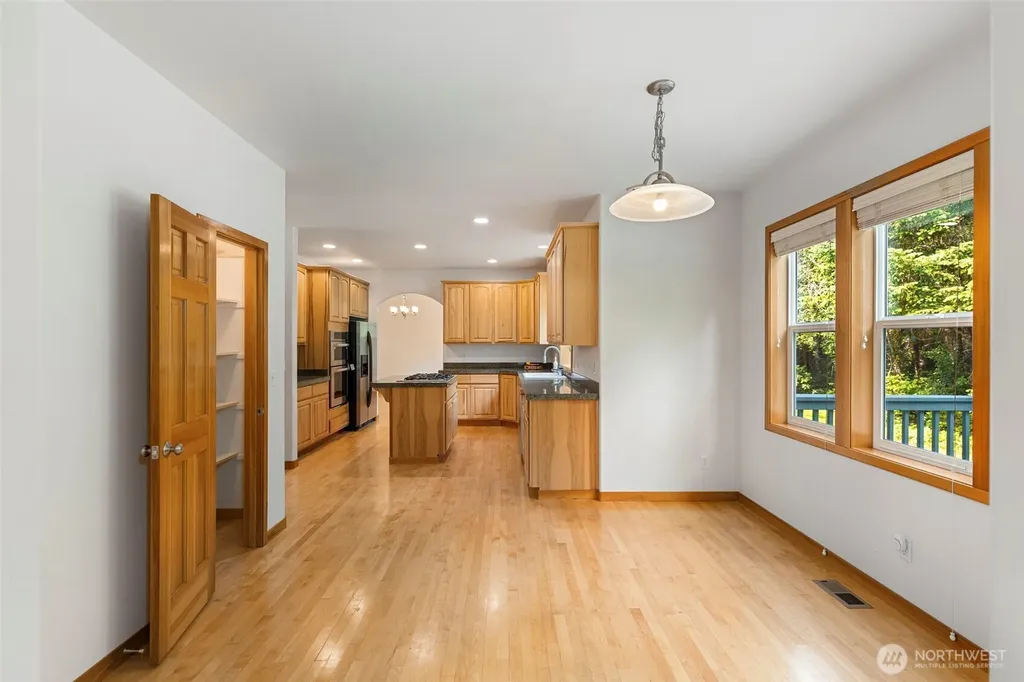 19144 Clear Creek Road NW Poulsbo WA 98370