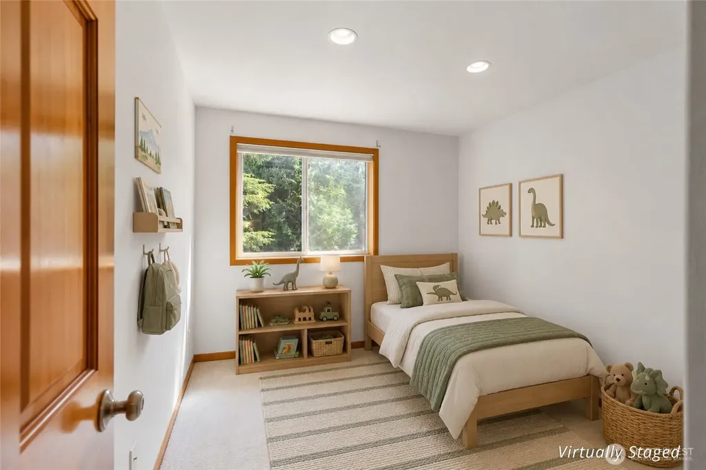 19144 Clear Creek Road NW Poulsbo WA 98370