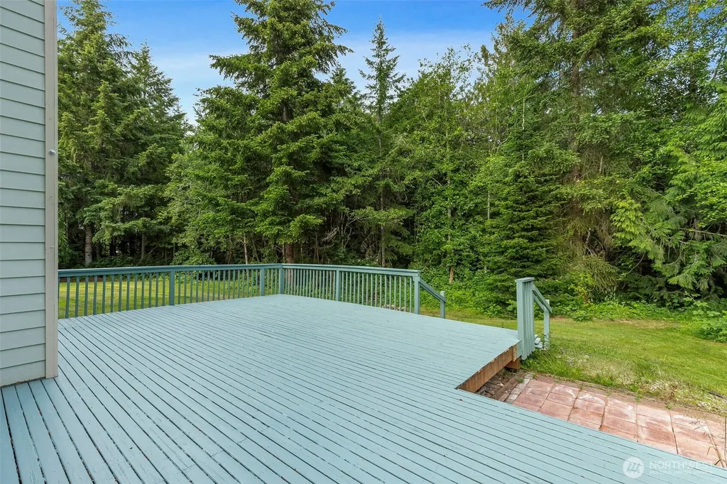 19144 Clear Creek Road NW Poulsbo WA 98370