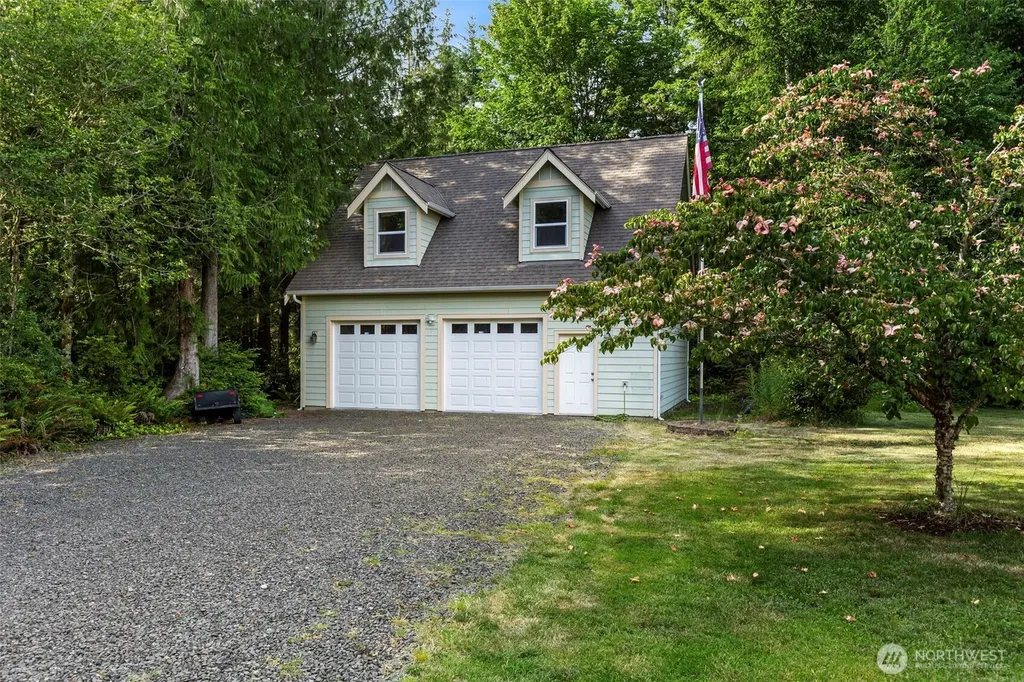 19144 Clear Creek Road NW Poulsbo WA 98370