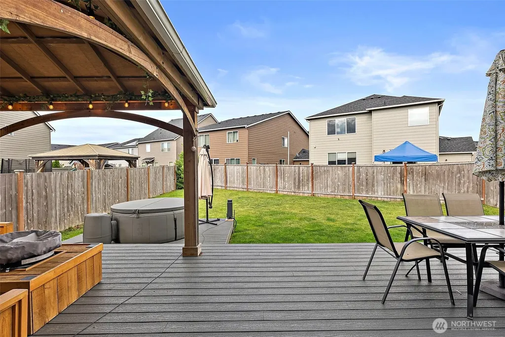 810 Louise Wise Avenue NW Orting WA 98360