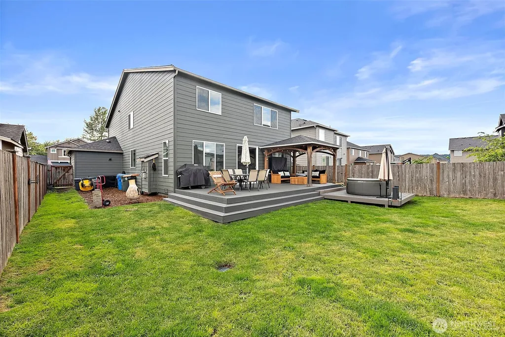 810 Louise Wise Avenue NW Orting WA 98360