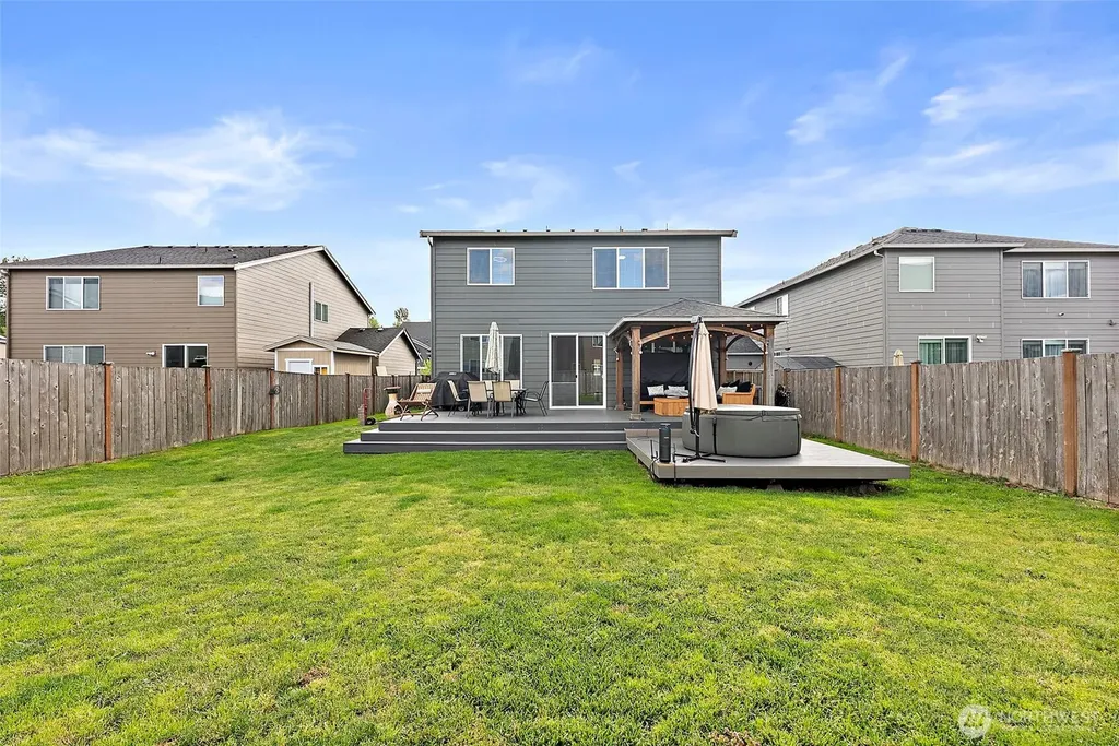 810 Louise Wise Avenue NW Orting WA 98360