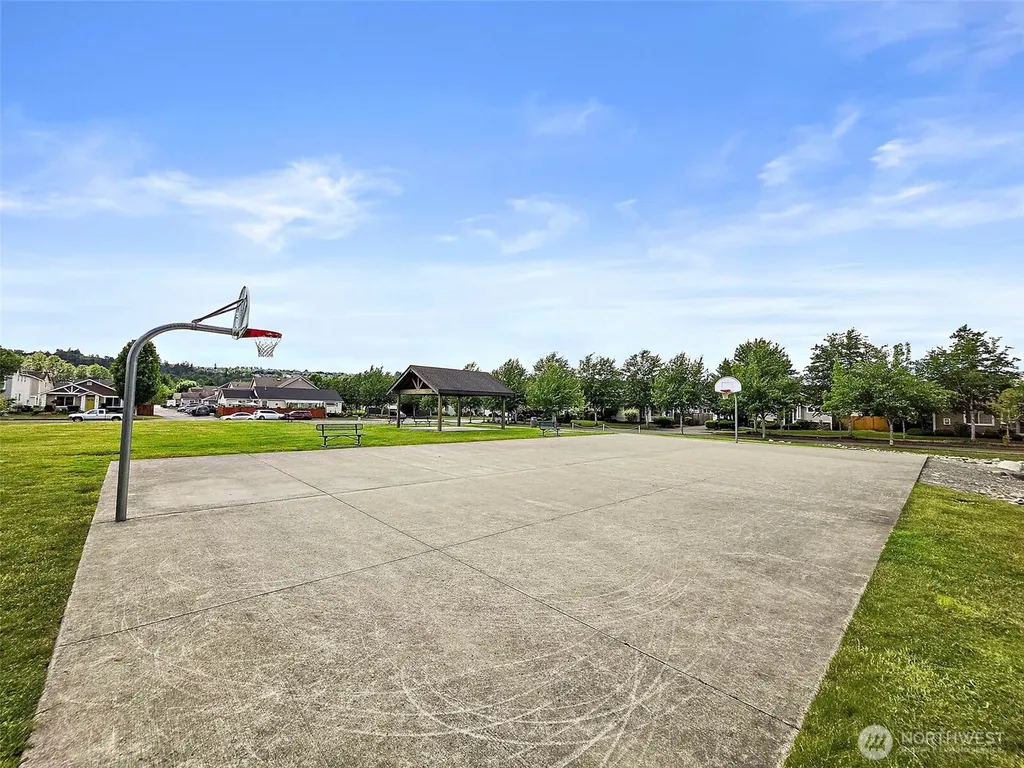 810 Louise Wise Avenue NW Orting WA 98360