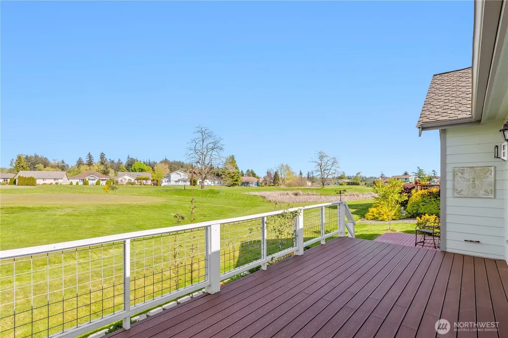 7954 W Golf Course Drive Blaine WA 98230