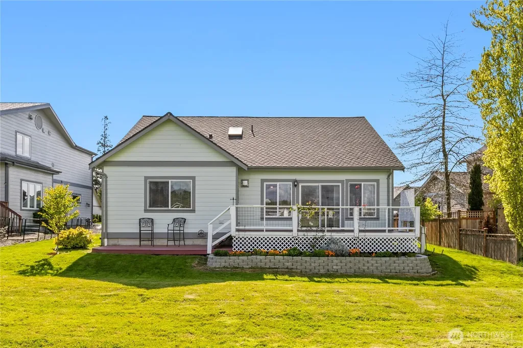 7954 W Golf Course Drive Blaine WA 98230