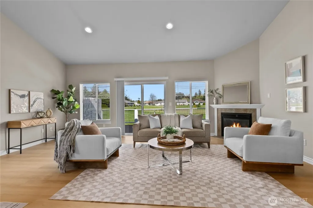 7954 W Golf Course Drive Blaine WA 98230
