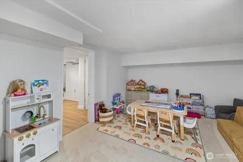 3311 25th Avenue S Seattle WA 98144