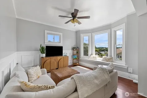 3311 25th Avenue S Seattle WA 98144