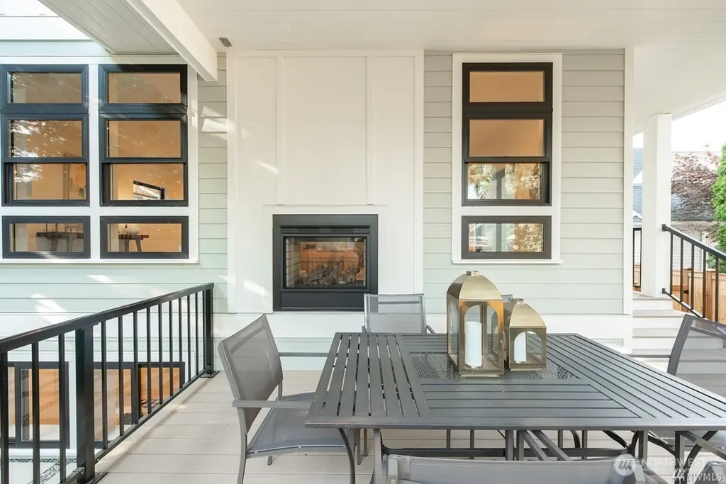 421 N 63rd Street Seattle WA 98103