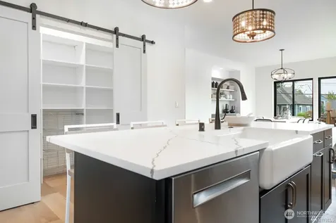 421 N 63rd Street Seattle WA 98103