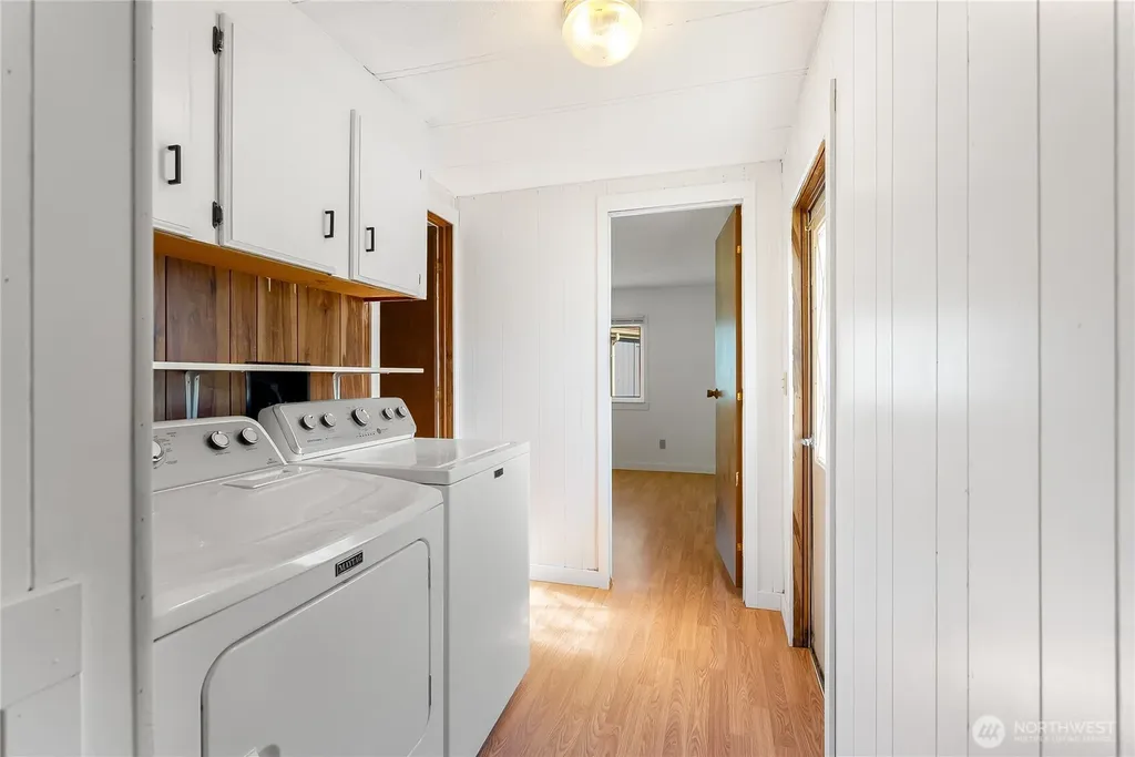 2400 Donovan Avenue Bellingham WA 98225