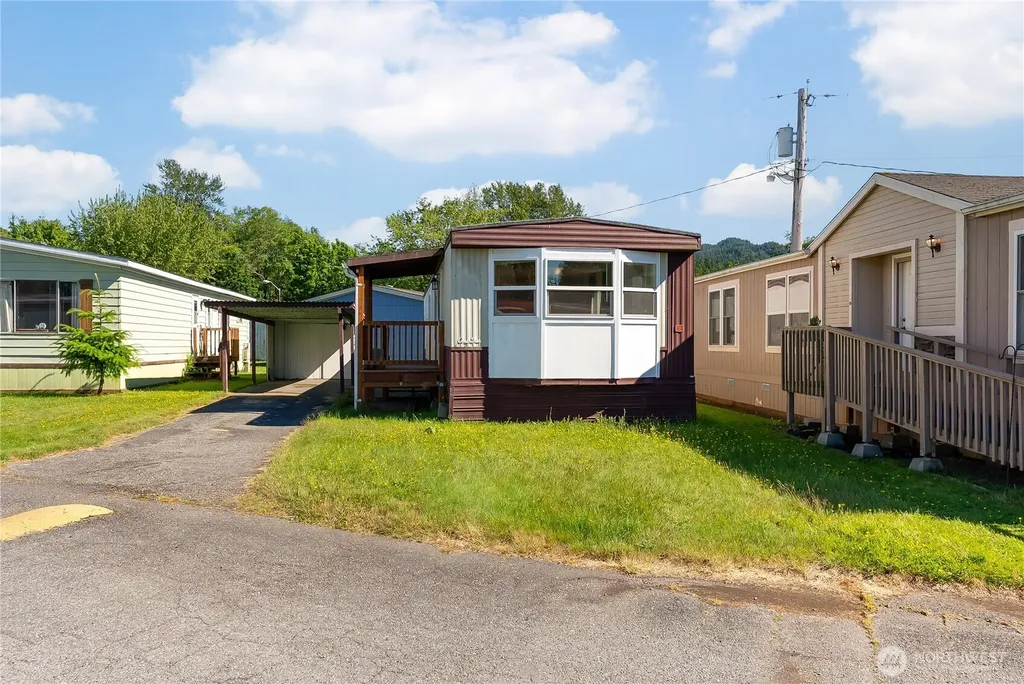 2400 Donovan Avenue Bellingham WA 98225