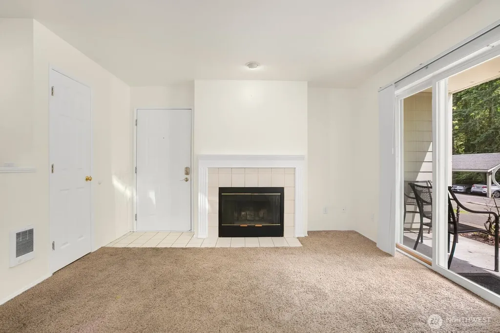 6525 200th Street SW Lynnwood WA 98036