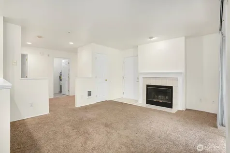 6525 200th Street SW Lynnwood WA 98036