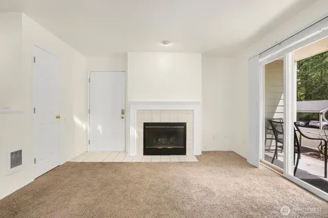 6525 200th Street SW Lynnwood WA 98036
