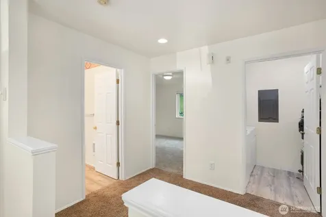 6525 200th Street SW Lynnwood WA 98036