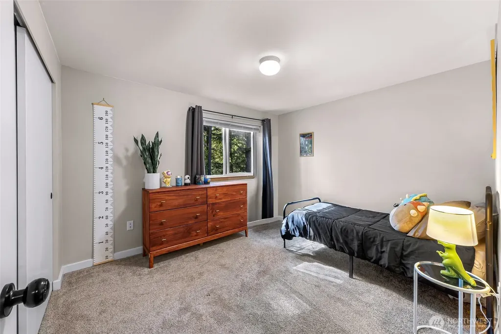 18010 31st Avenue NE Arlington WA 98223