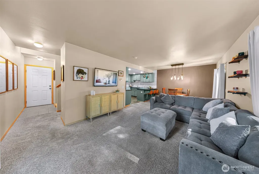 18010 31st Avenue NE Arlington WA 98223
