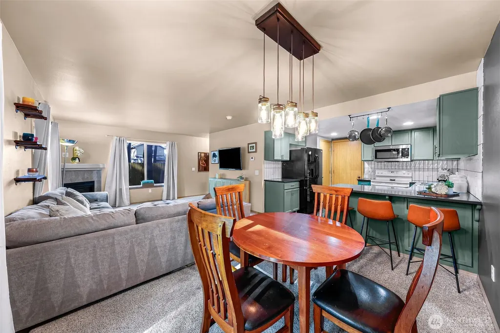 18010 31st Avenue NE Arlington WA 98223