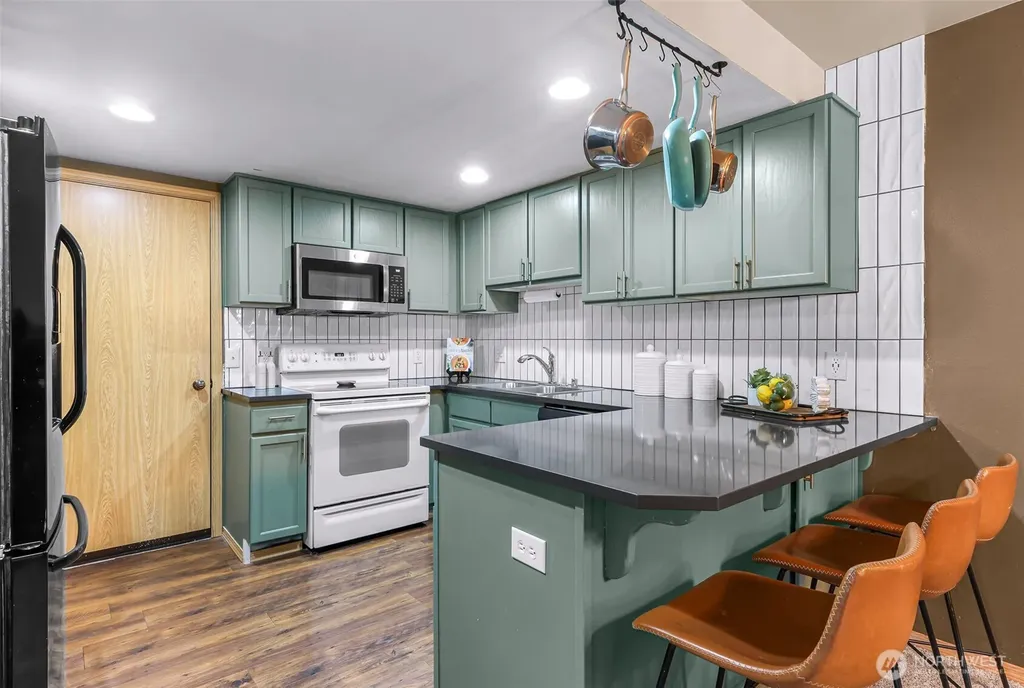 18010 31st Avenue NE Arlington WA 98223