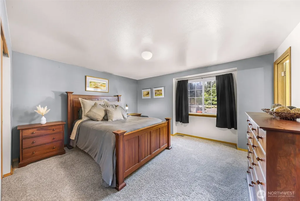 18010 31st Avenue NE Arlington WA 98223