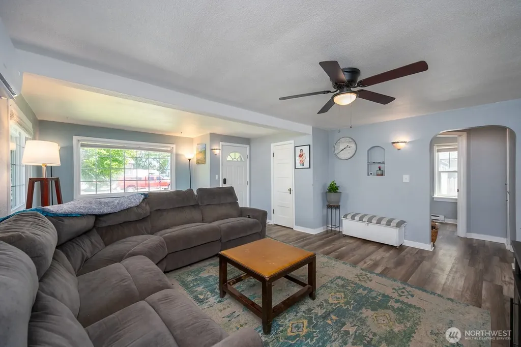 759 C Street NW Ephrata WA 98823